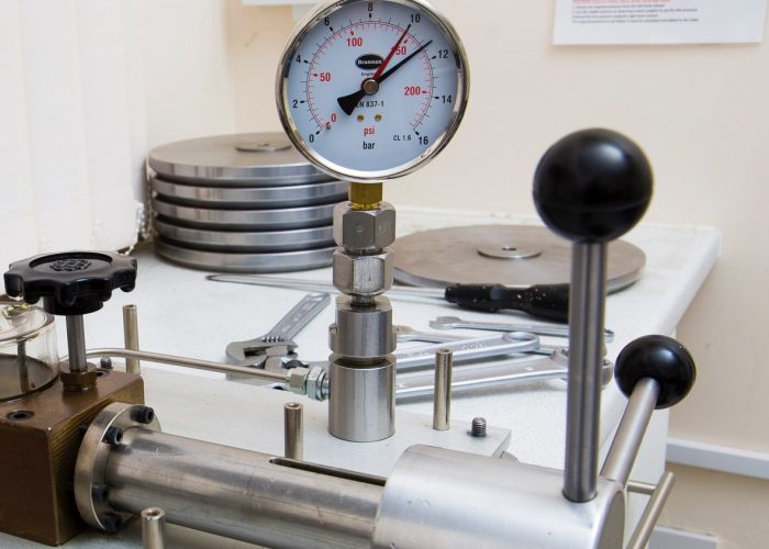 methods of pressure calibration